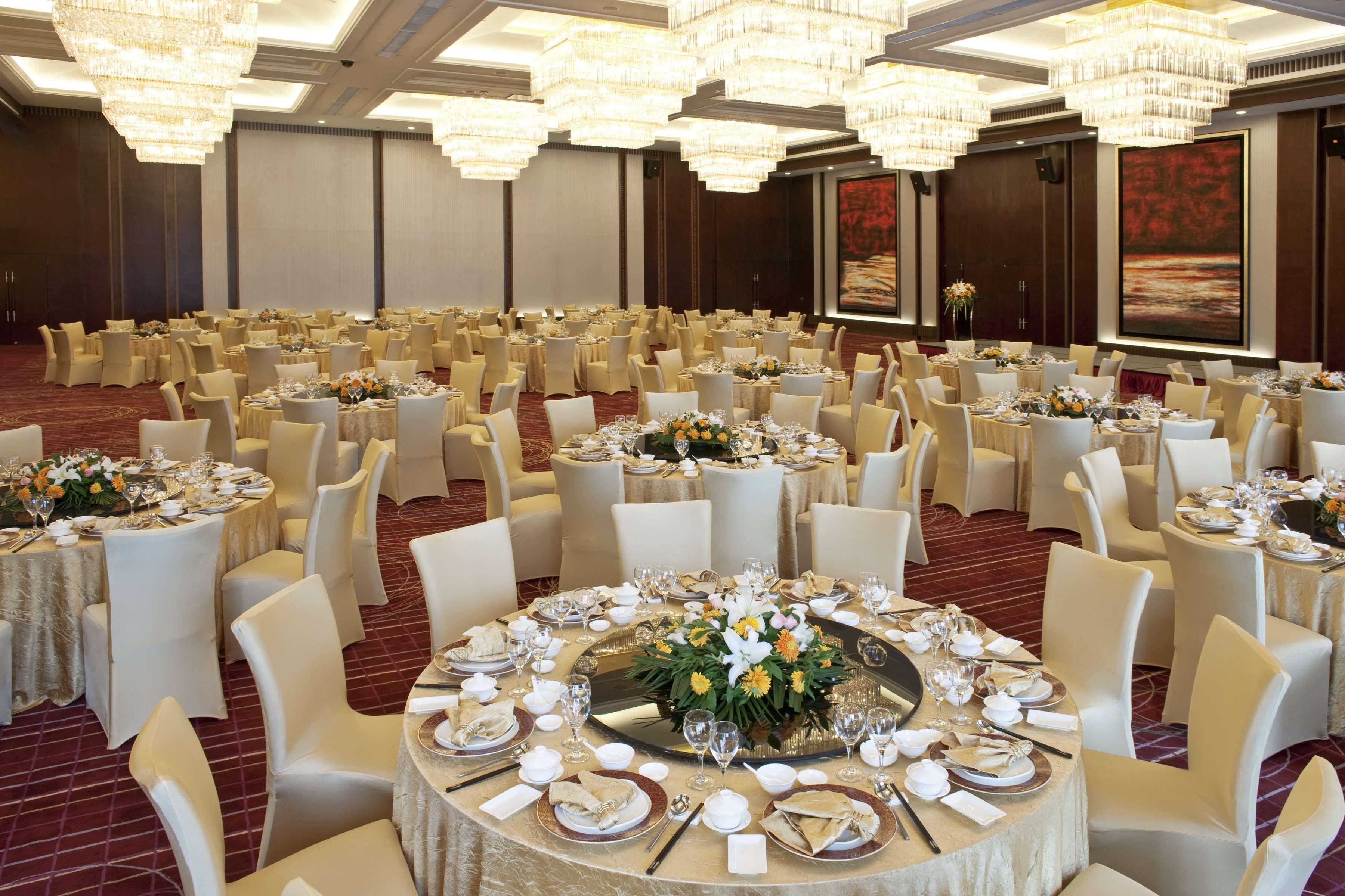 Radisson Tianjin Hotel Buitenkant foto